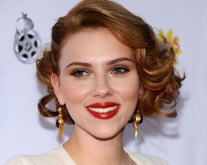 Scarlett Johansson Profile