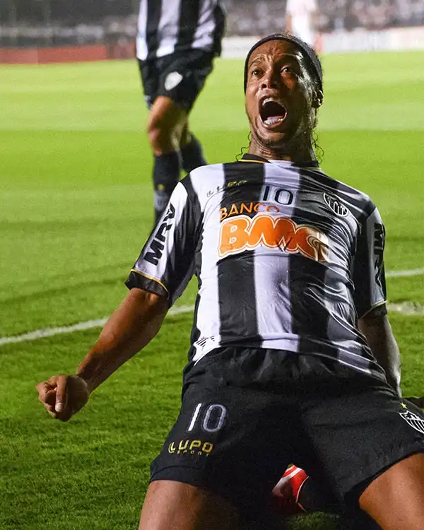 Ronaldinho: Net Worth, Age, Height, Stats - Celebrity Ramp