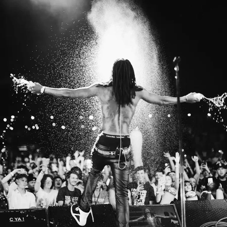 Wiz Khalifa Stage Performance